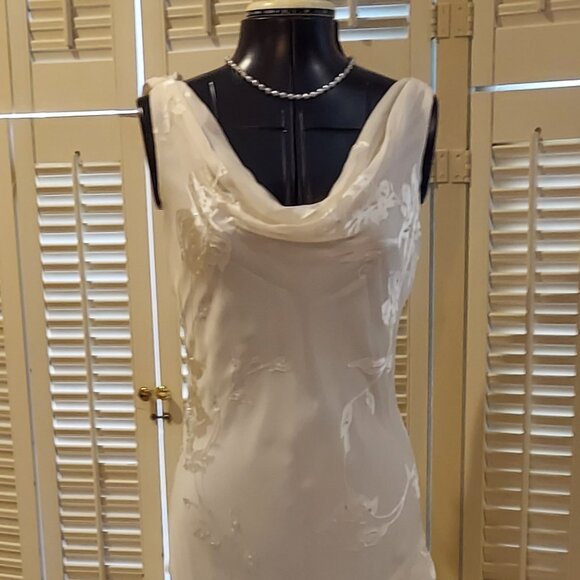 Stunning White Formal Silk Dress 6P - Picture 5 of 12